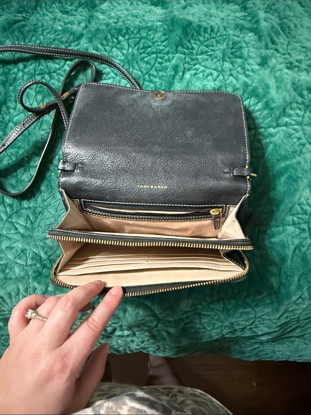 Tory Burch Black Leather Perforated Logo Crossbody - Picture 3 of 7